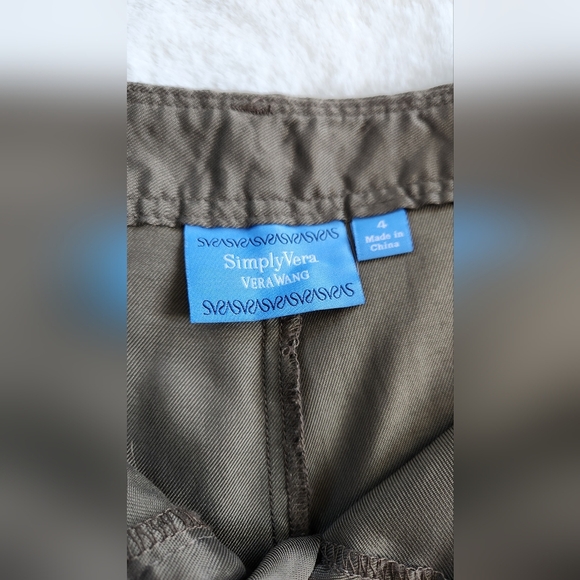 Simply Vera by Vera Wang Army Green pants - Picture 6 of 15